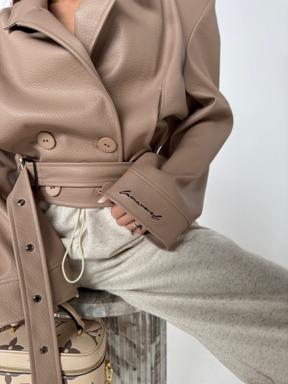 Kurtka VISION beż La Manuel 7