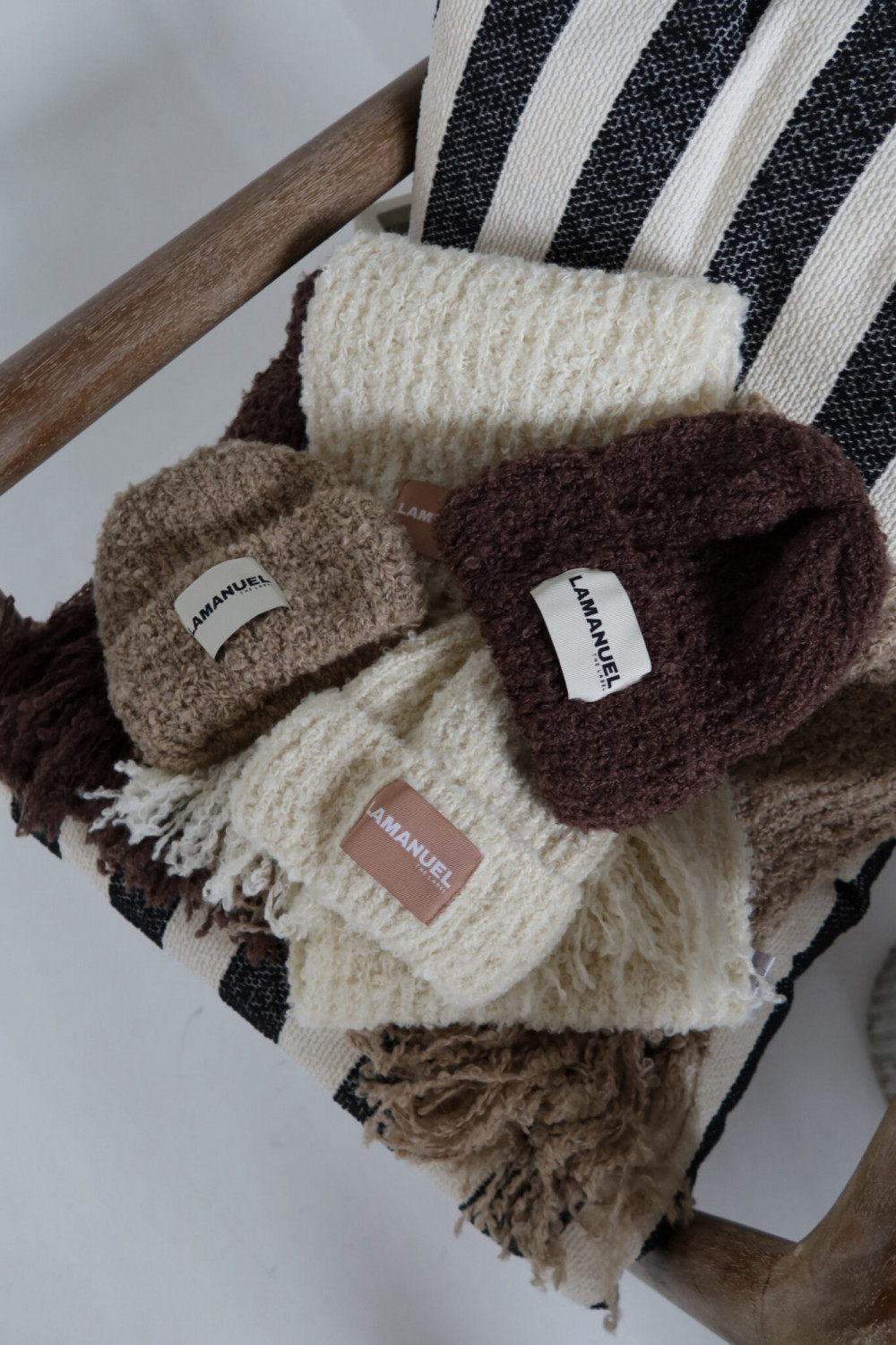 Czapka PLUSHIE czekolada La Manuel 10