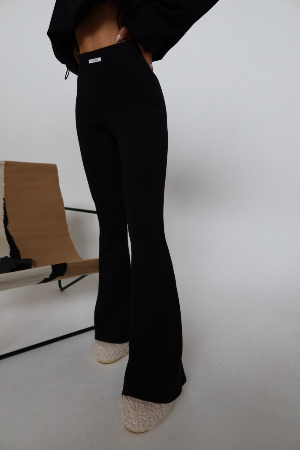 Spodnie MOVE czarne La Manuel 3