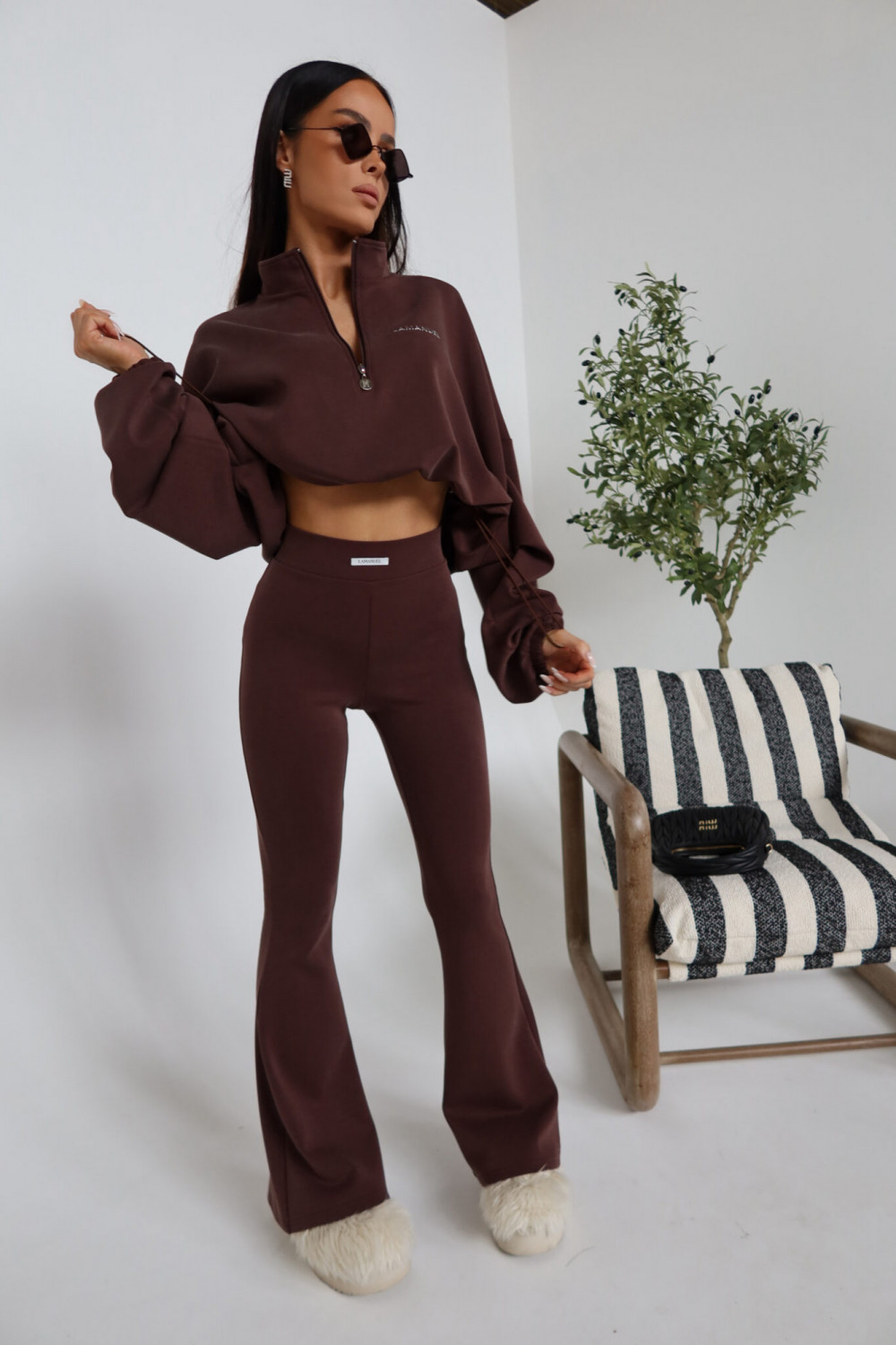 Spodnie MOVE czekolada La Manuel 2