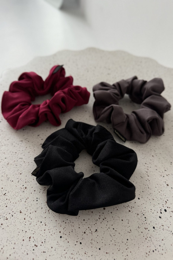 Gumka do włosów SCRUNCHIE czarna La Manuel 1